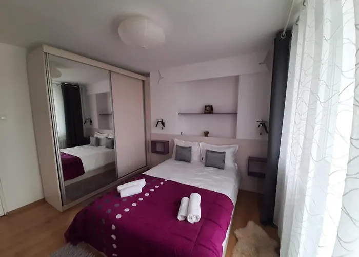 Chic Apartament