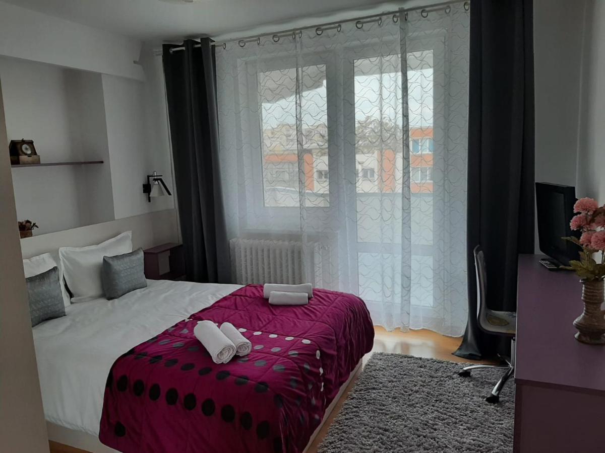 Apartment Chic